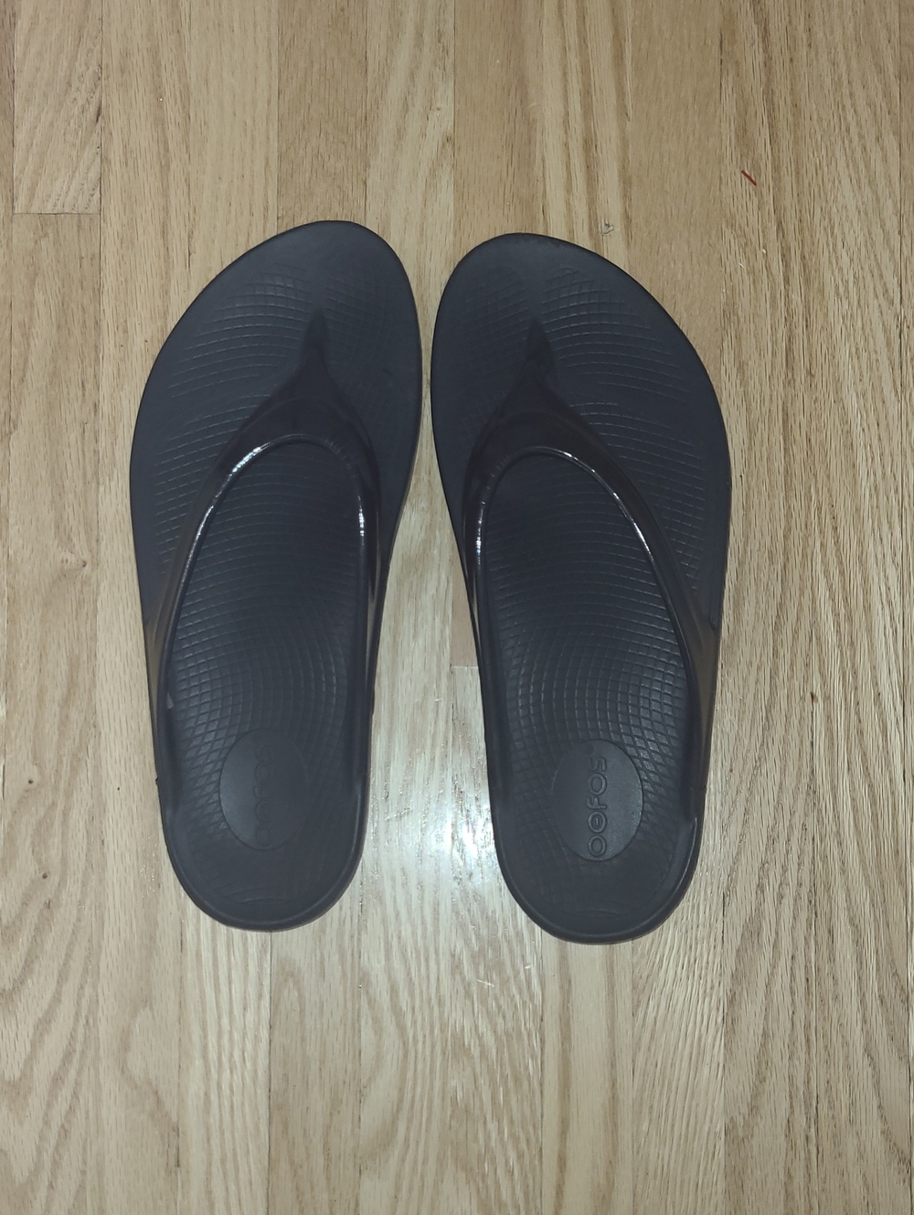 Black OOFOS Sandals